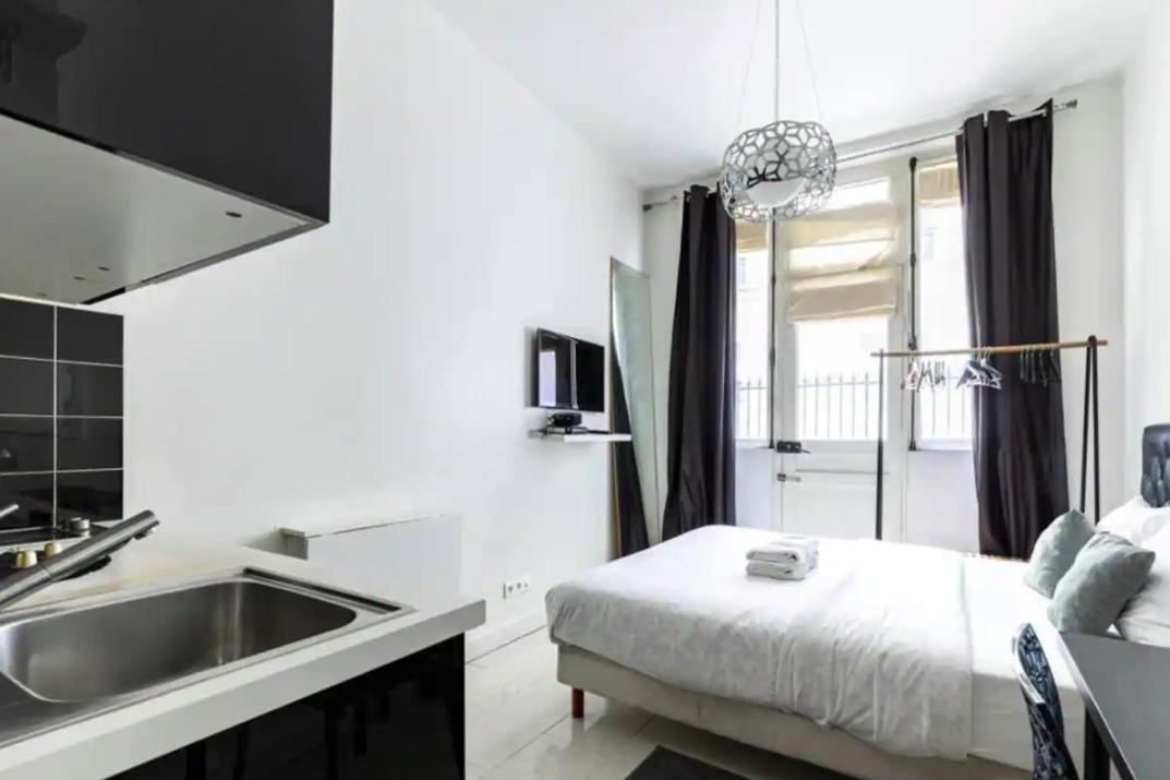 Appartement Hsh Studio Tesson Paris