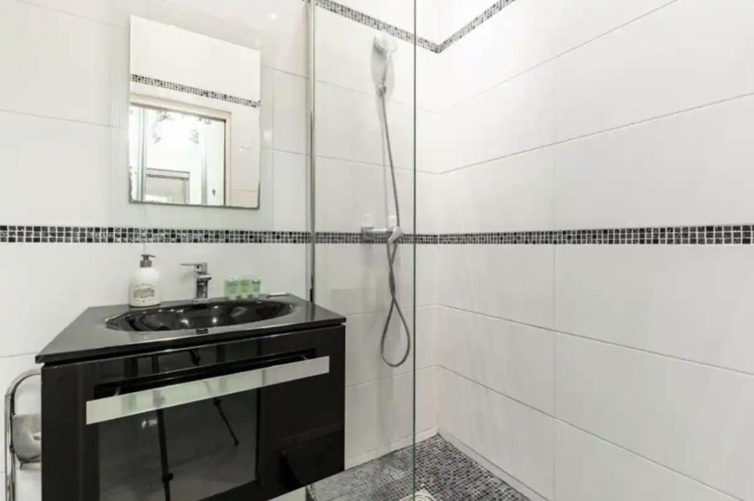 Appartement Hsh Studio Tesson Paris